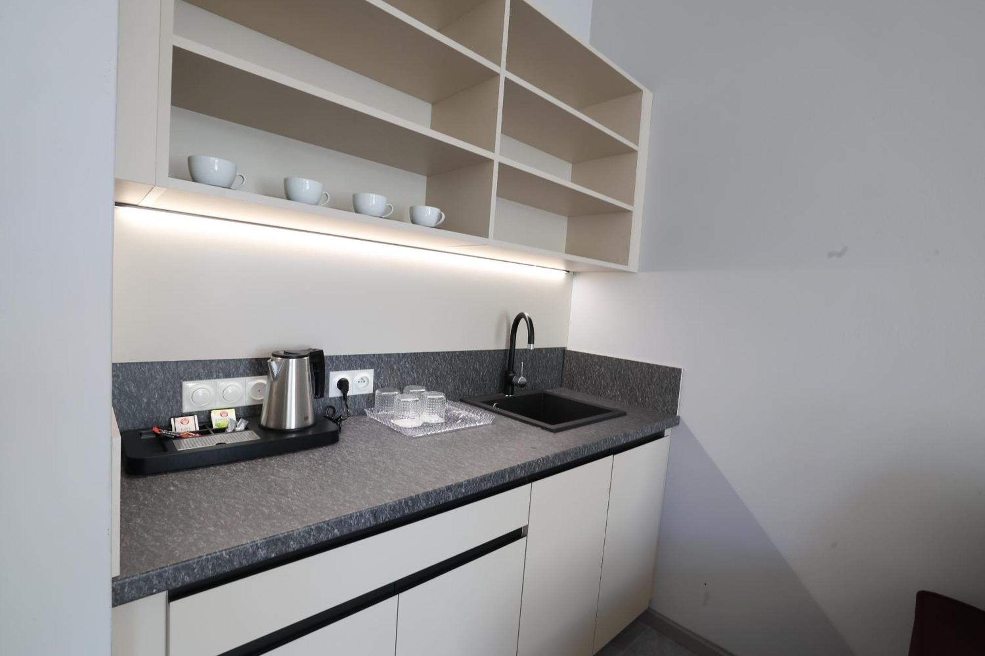 Boutique Hotel Ambiente ****+ Karlsbad Exteriör bild