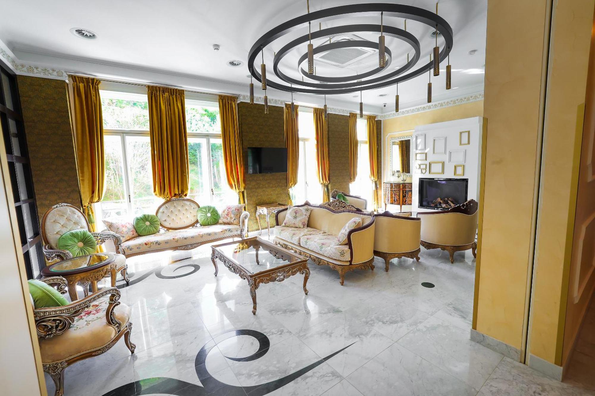 Boutique Hotel Ambiente ****+ Karlsbad Exteriör bild